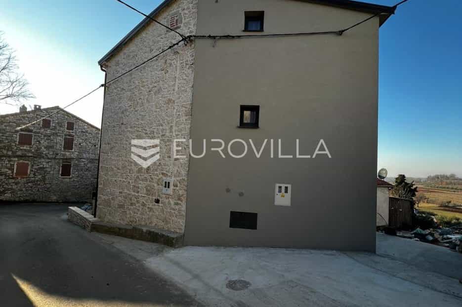Casa nel Visinada, Istarska Zupanija 11529556