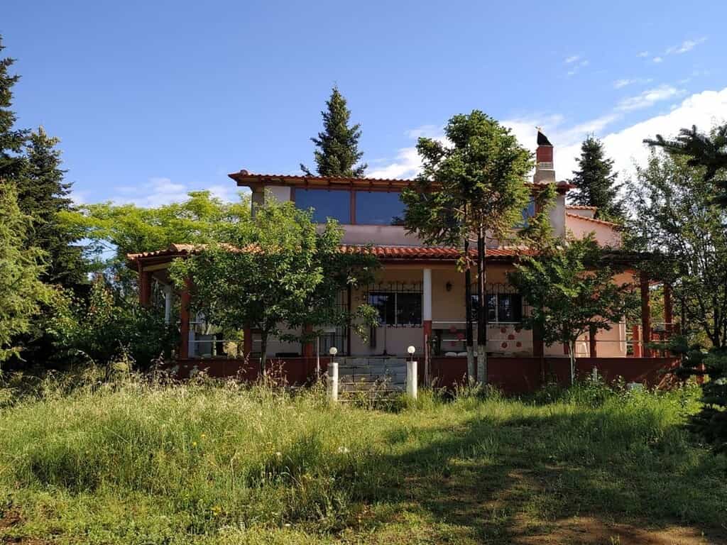 房子 在 Xylopoli, Kentriki Makedonia 11529639
