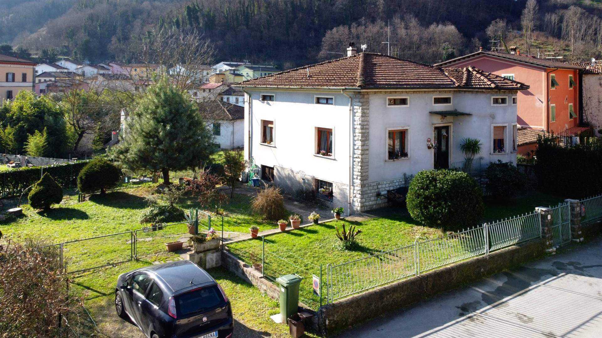 rumah dalam Gallicano, Tuscany 11529877