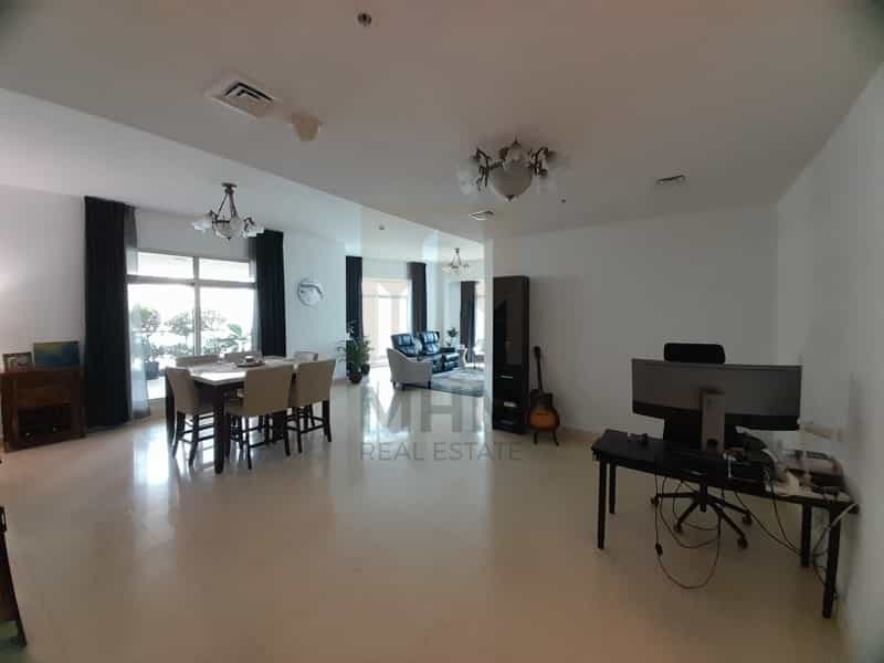 Condominium dans Dubai, Dubai 11530086