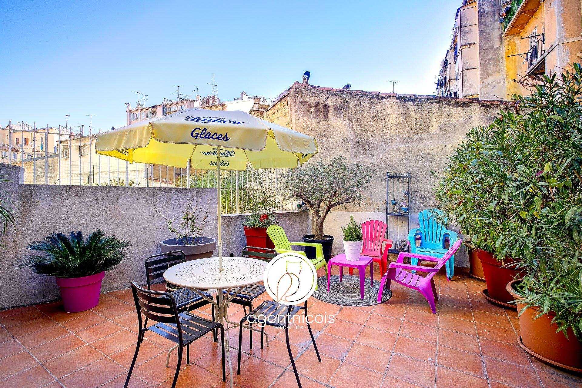 Condominium dans Bon, Provence-Alpes-Côte d'Azur 11530130