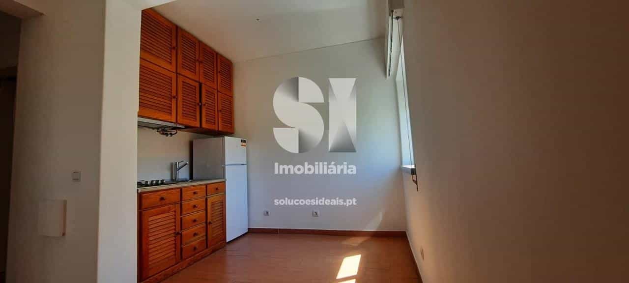 Condominium in Vale de Cavalos, Setubal 11530264
