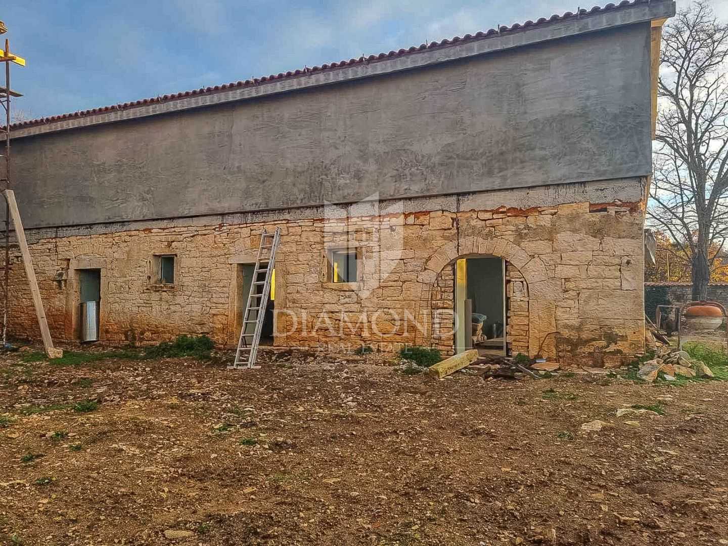 House in Poreč, Istria County 11530832