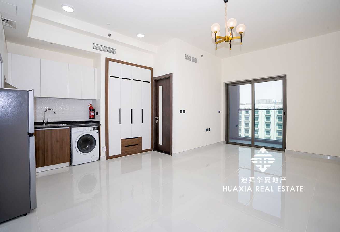 Condominium in Warisan, Dubayy 11531224