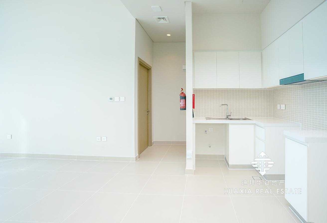 Condominium in Warisan, Dubayy 11531365