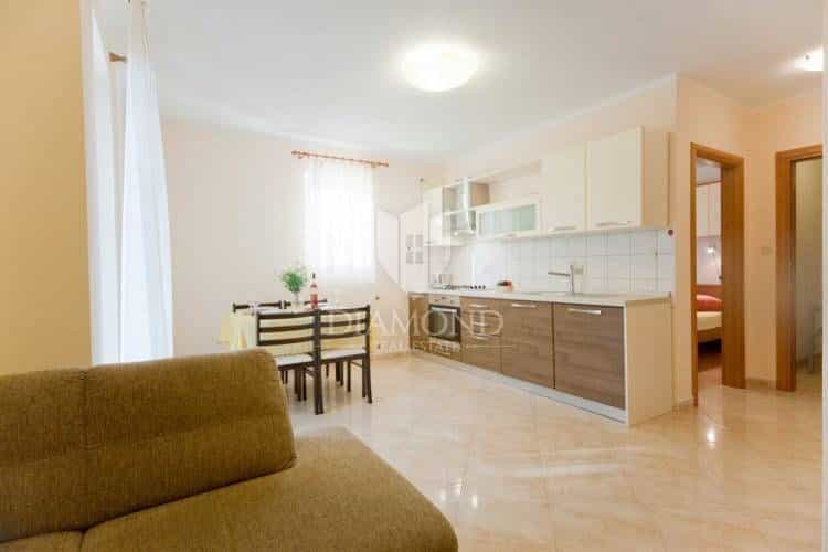 Condominium dans Labin, Istarska Zupanija 11531604