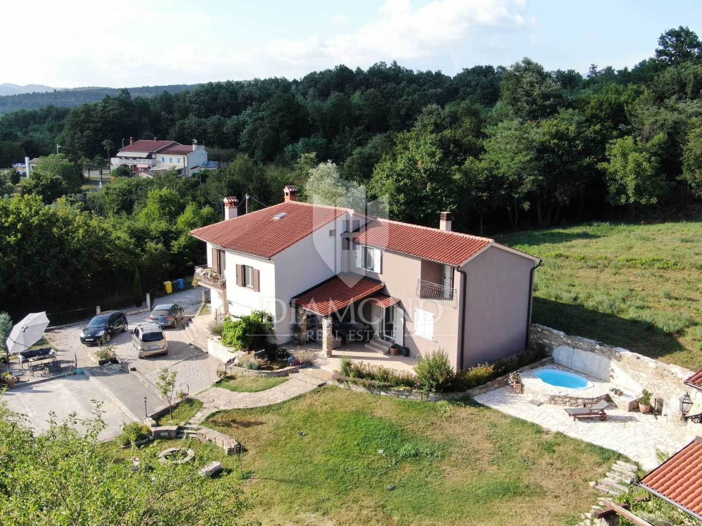 casa en Kršan, Istria County 11531712