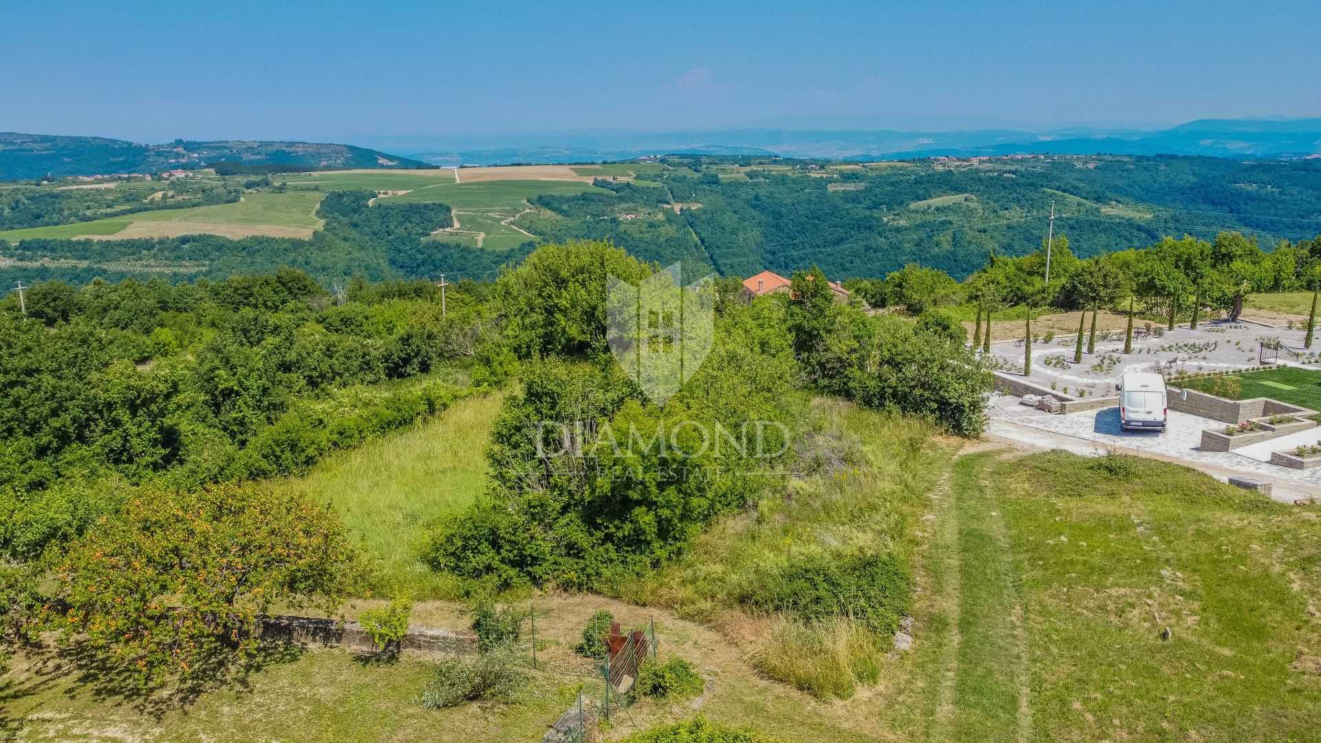 Tierra en Momjan, Istria County 11531759