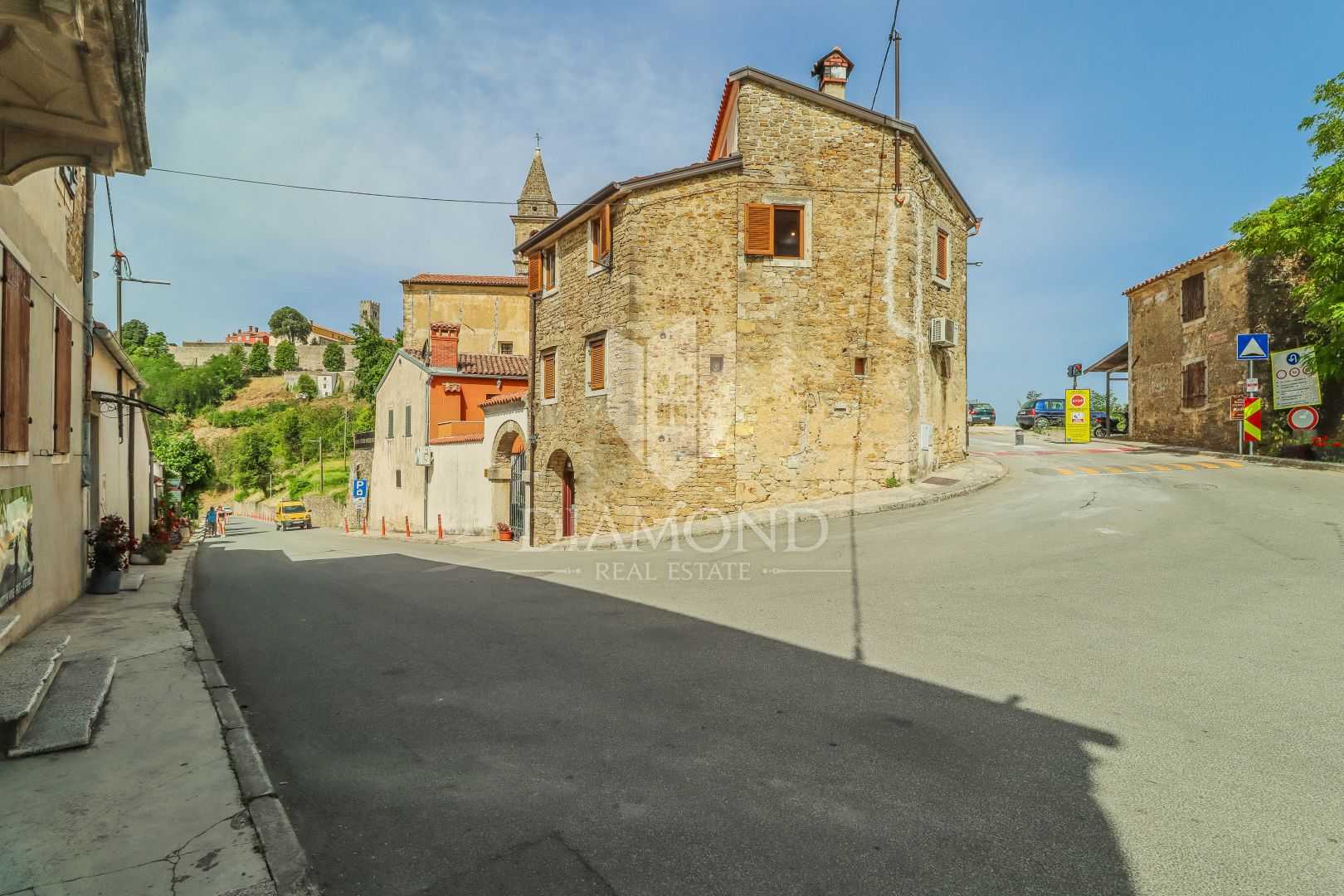 House in Motovun, Istarska Zupanija 11531801