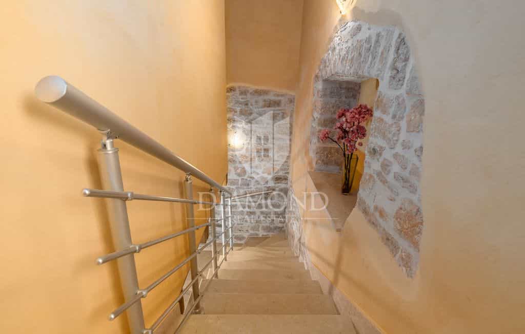 Hus i Mališi, Istria County 11532027