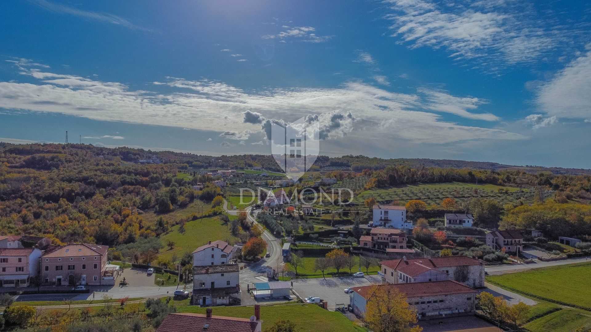 Land in Vizinada, Istarska Zupanija 11532122