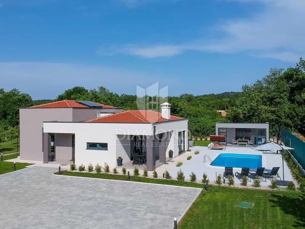 Hus i Labin, Istarska Zupanija 11532243