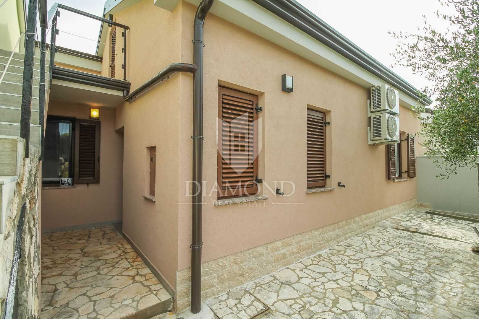 House in Crveni Vrh, Istria County 11532259