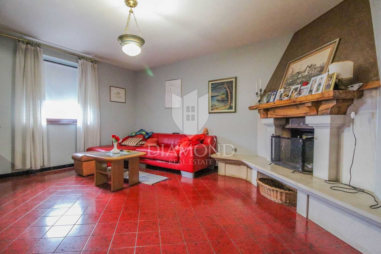 Будинок в Umag, Istria County 11532676