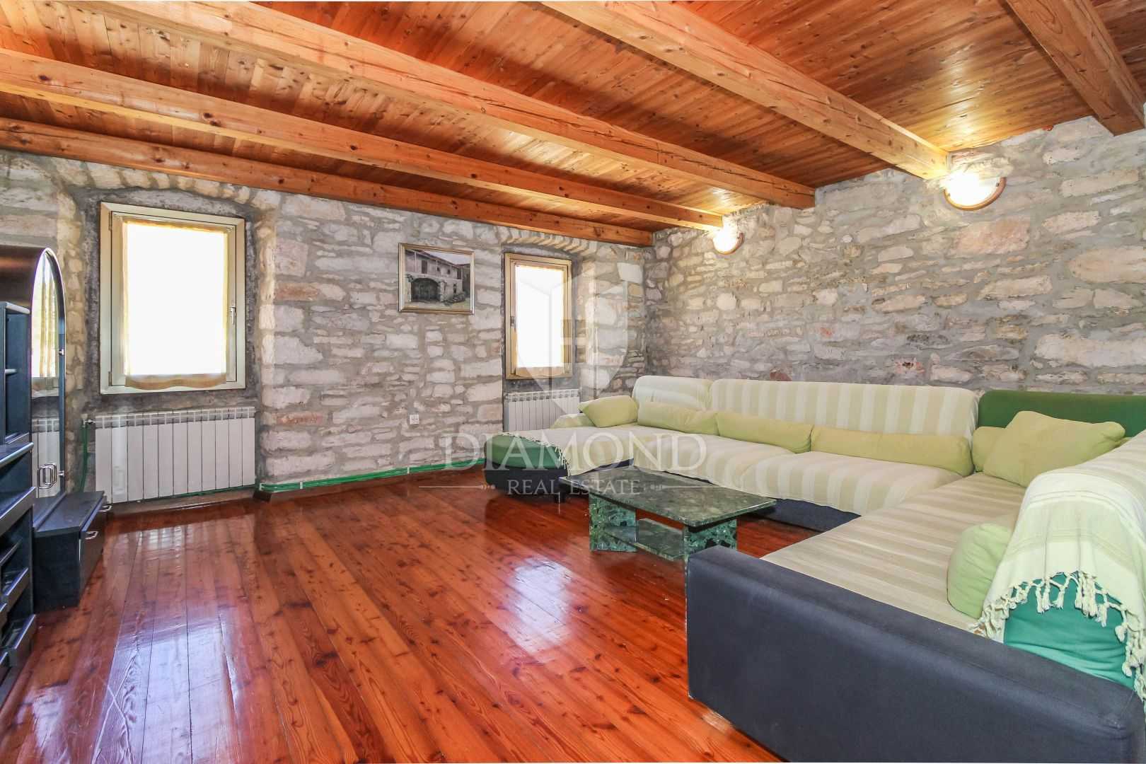 жилой дом в Novigrad, Istria County 11532717
