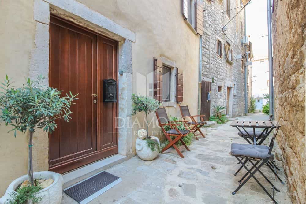σπίτι σε Bale, Istria County 11532810