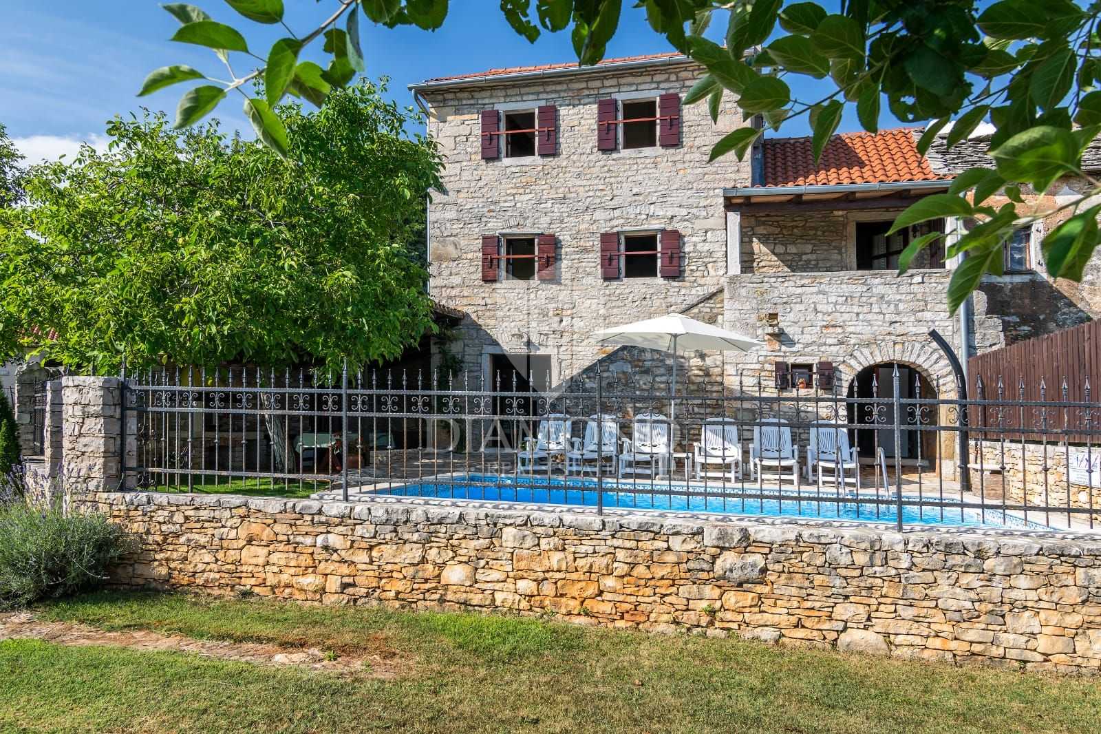 Haus im Oprtalj, Istarska Zupanija 11532972