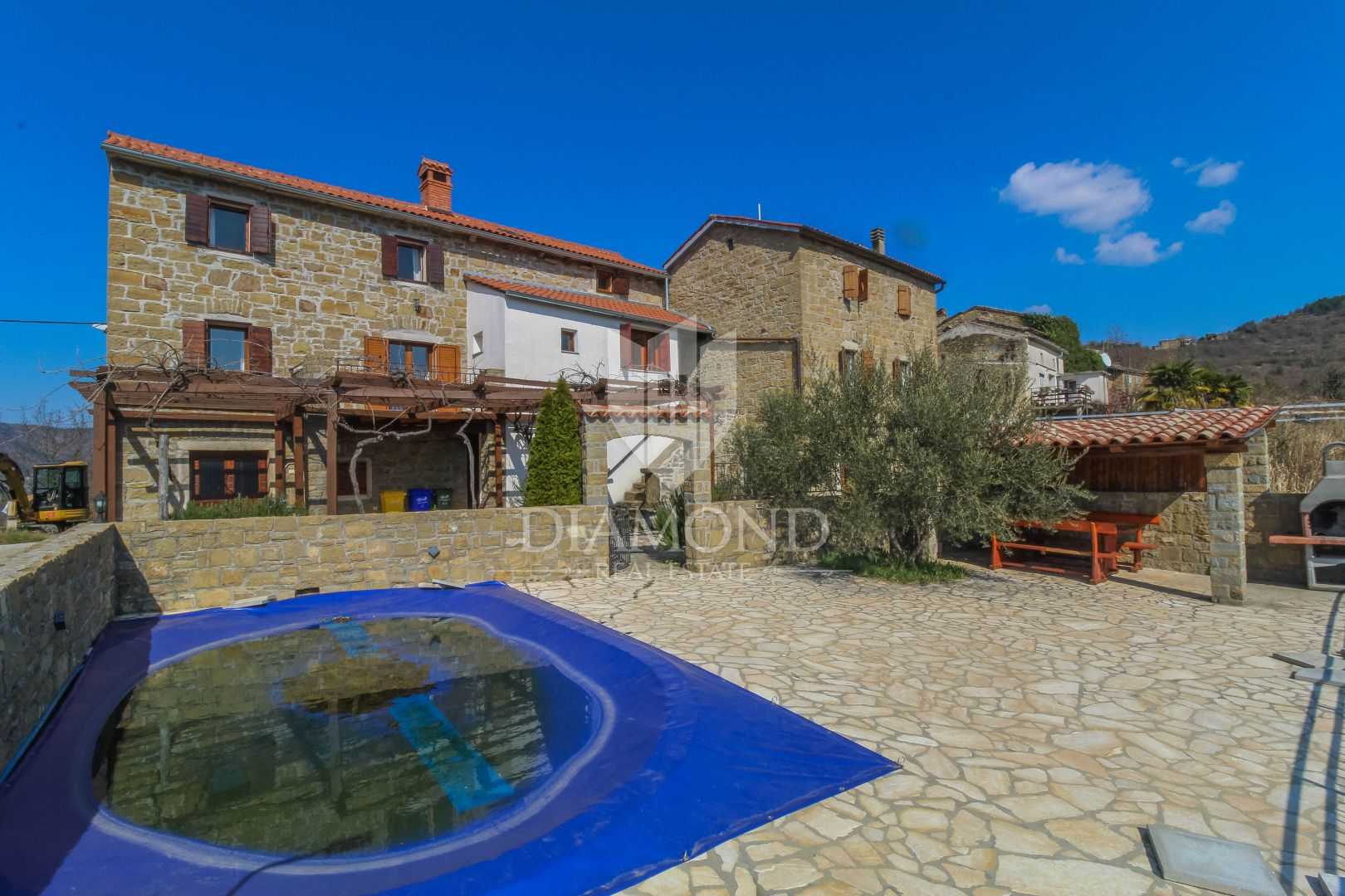 Talo sisään Motovun, Istria County 11533028
