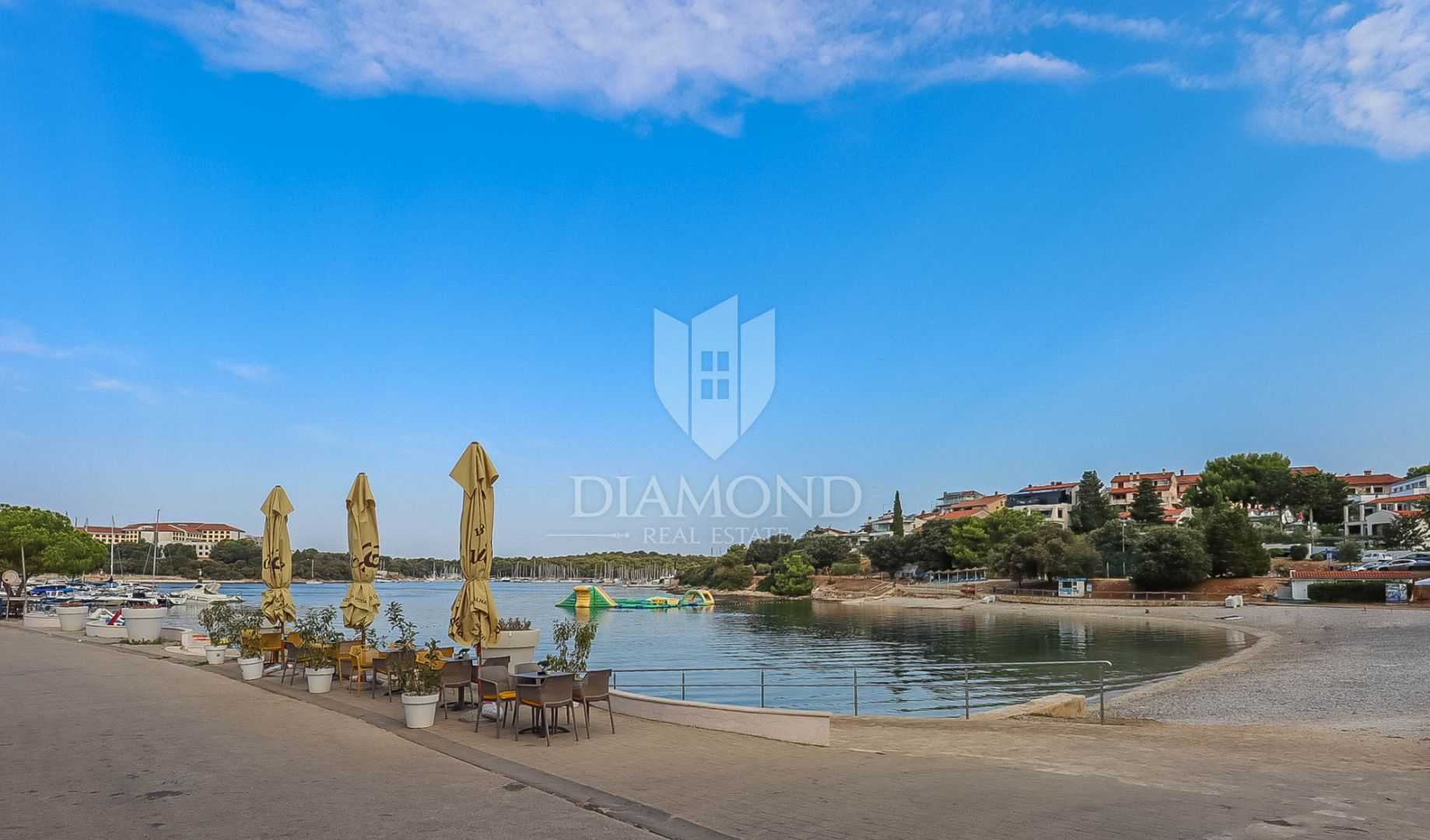 Kontor i Pješčana Uvala, Istarska županija 11533199