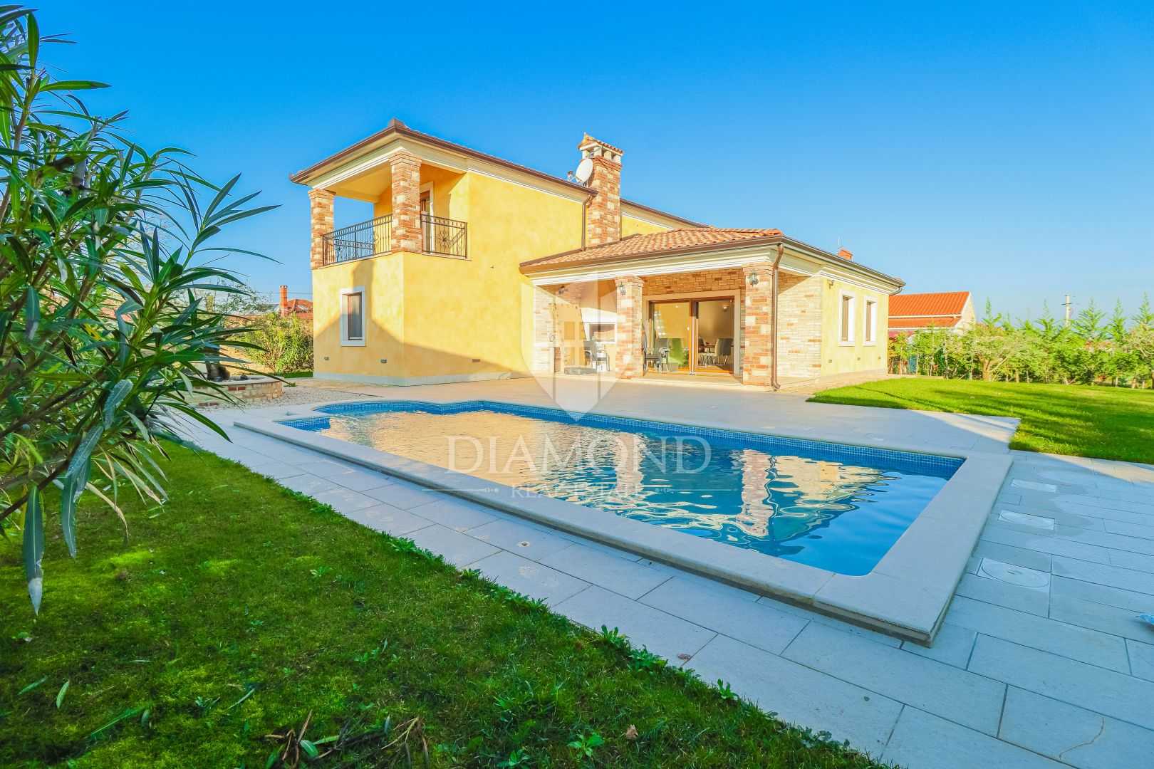House in Plovanija, Istarska Zupanija 11533223