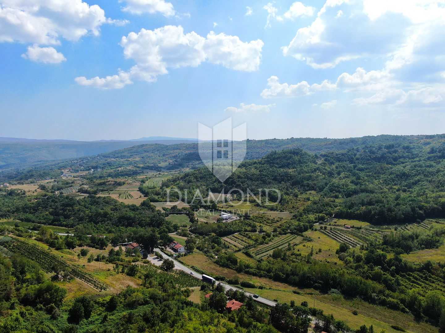 Land in Pićan, Istria County 11533325