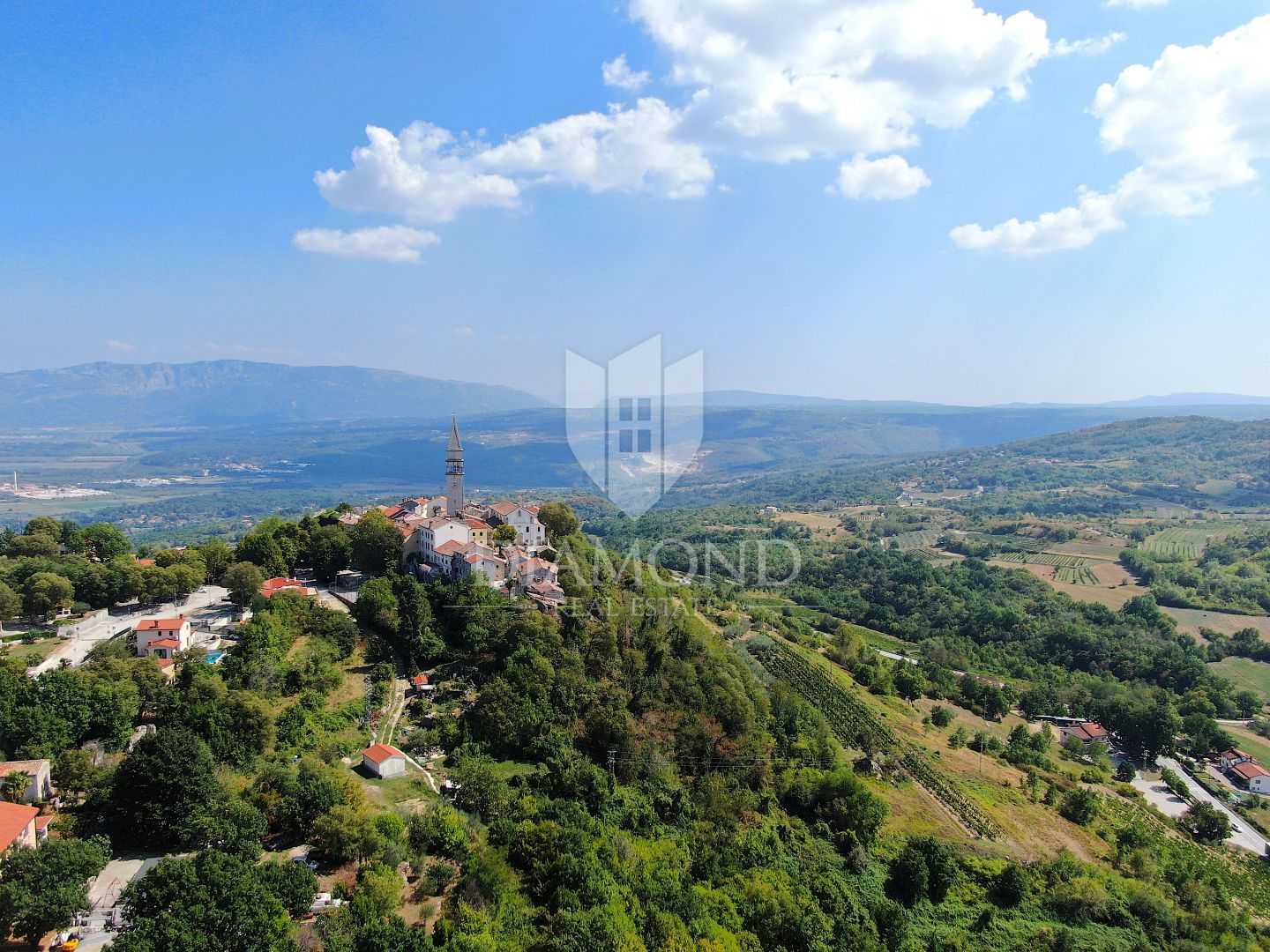 Земля в Pićan, Istria County 11533325