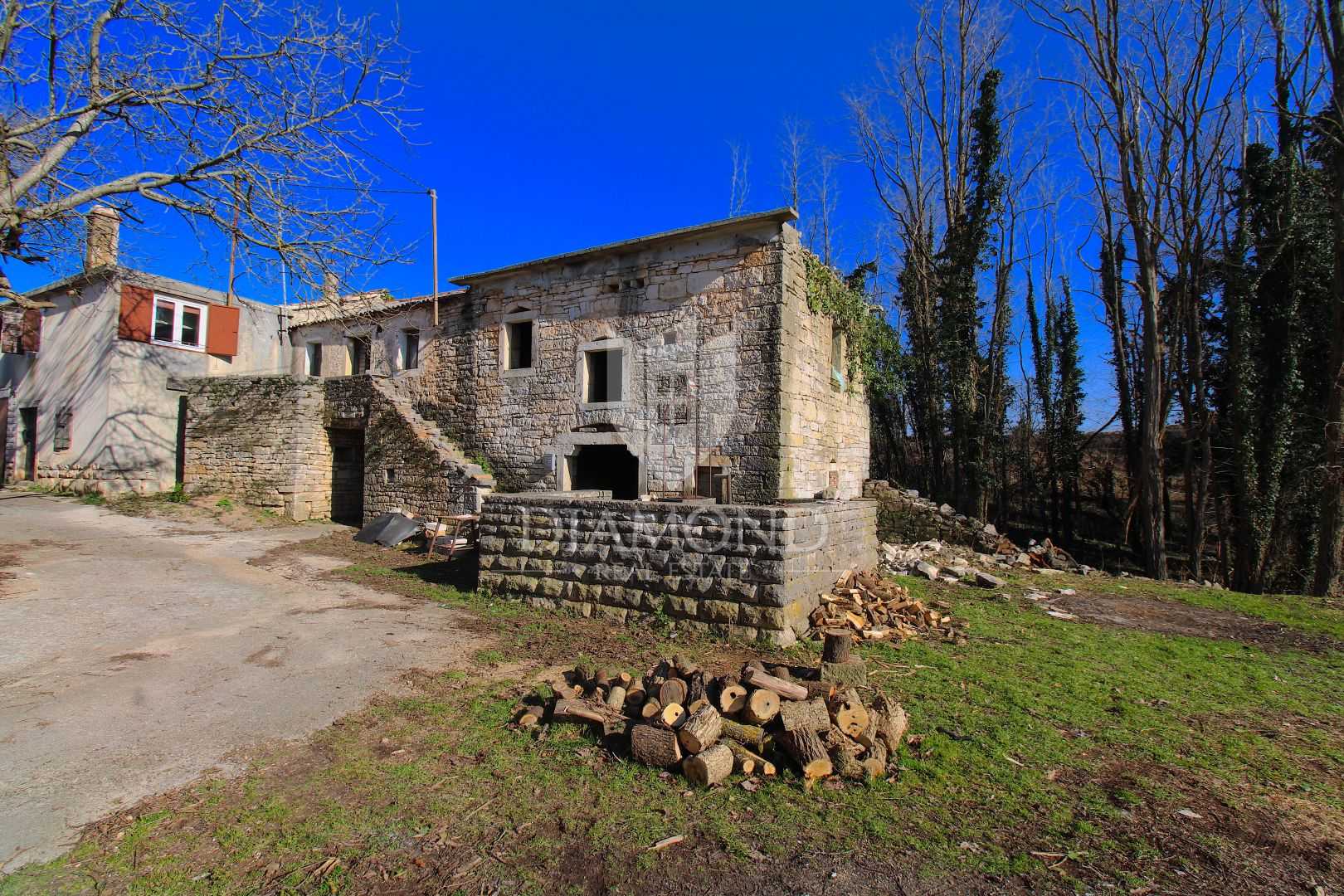 Rumah di Žminj, Istria County 11533376