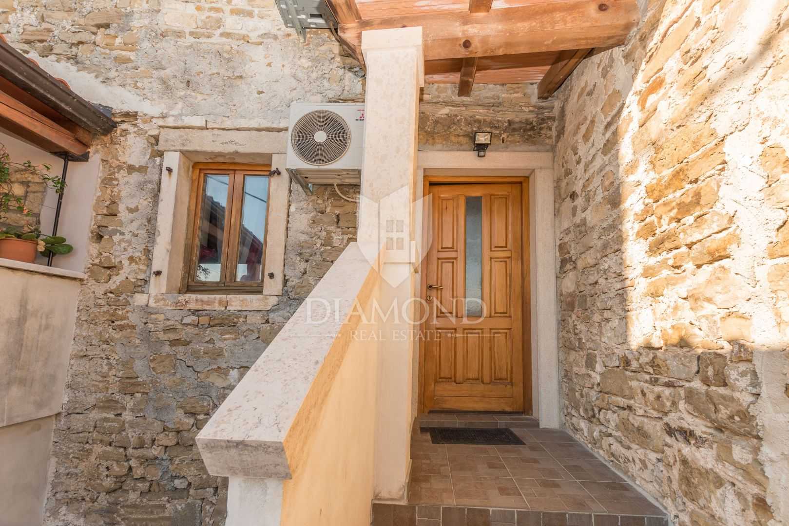 σπίτι σε Buje, Istria County 11533394