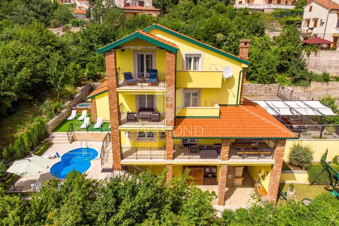 Huis in Opatija, Primorsko-Goranska Zupanija 11533512