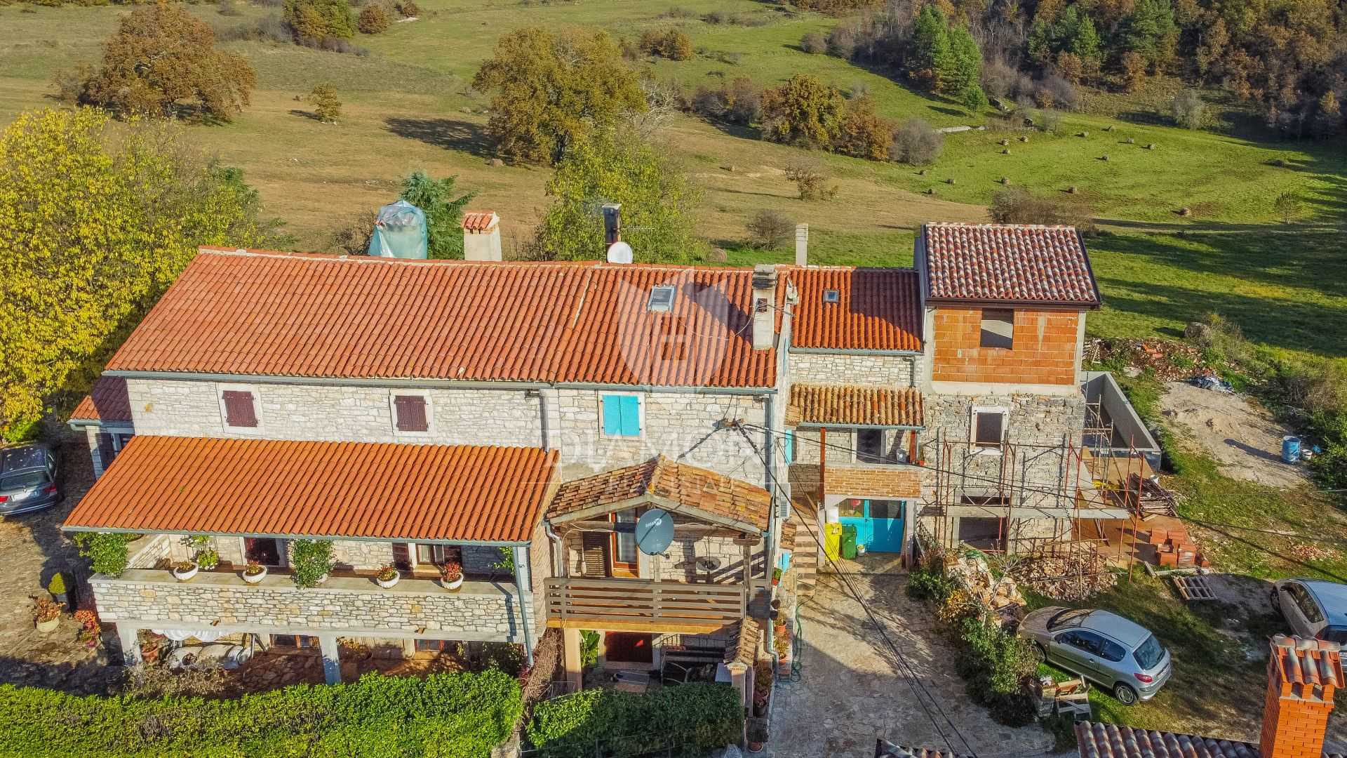σπίτι σε Grožnjan, Istria County 11533593