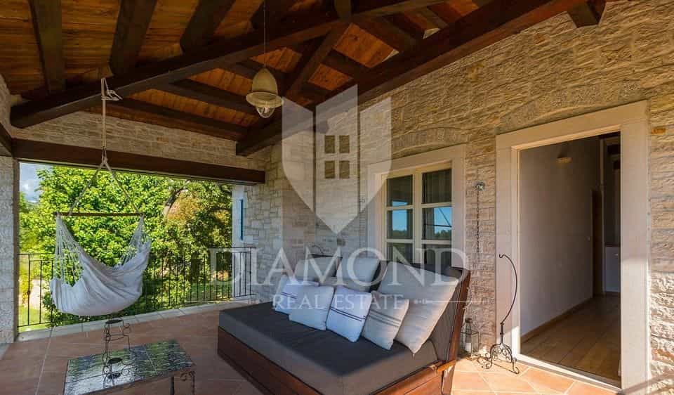 Huis in Poreč, Istria County 11533687