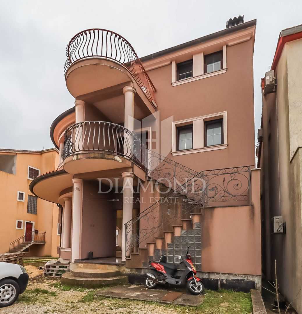 House in Rovinj, Istarska Zupanija 11533695
