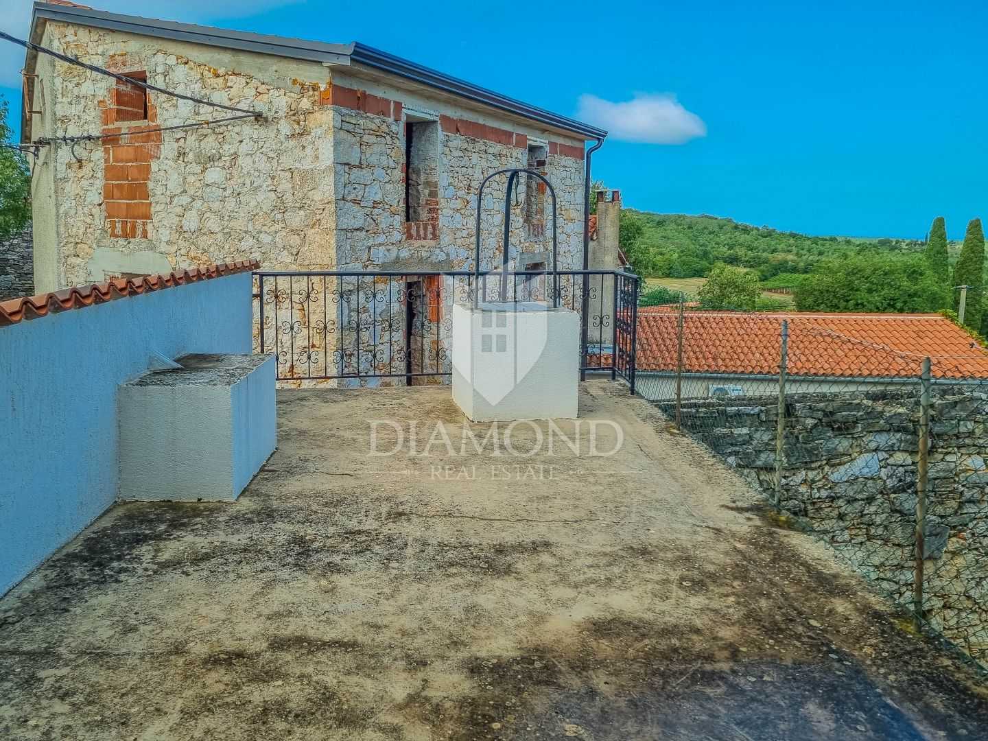 casa en Vižinada, Istria County 11533744