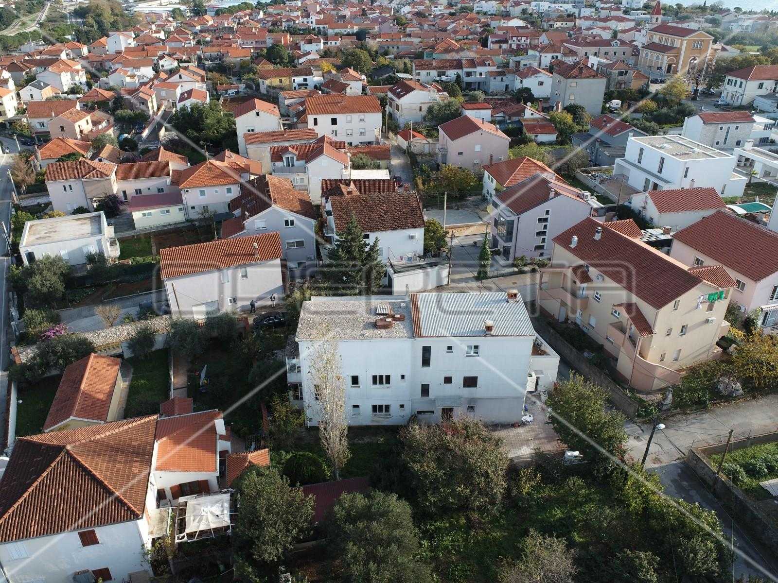 Hus i Arbanasi, Zadarska Zupanija 11534422