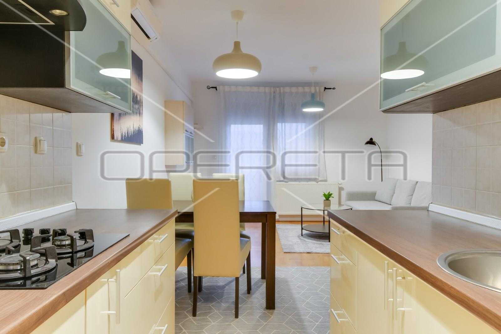 Condominium in Zagreb,  11534515