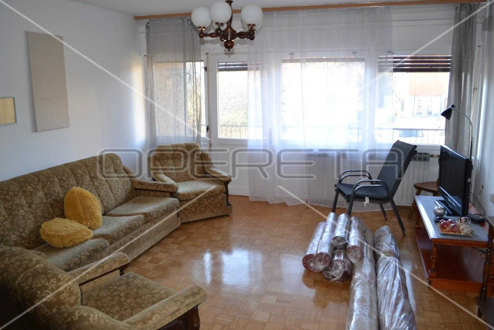 Casa nel Remeta, Zagabria, Laurea 11534525