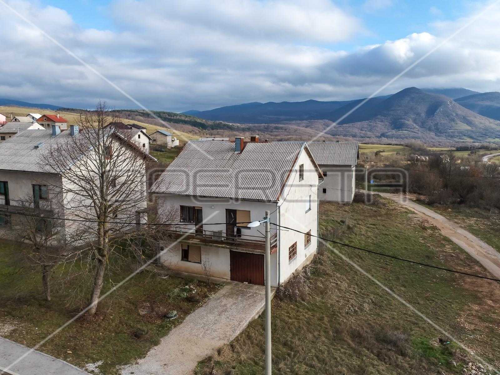 жилой дом в Udbina, Ličko-senjska županija 11534593