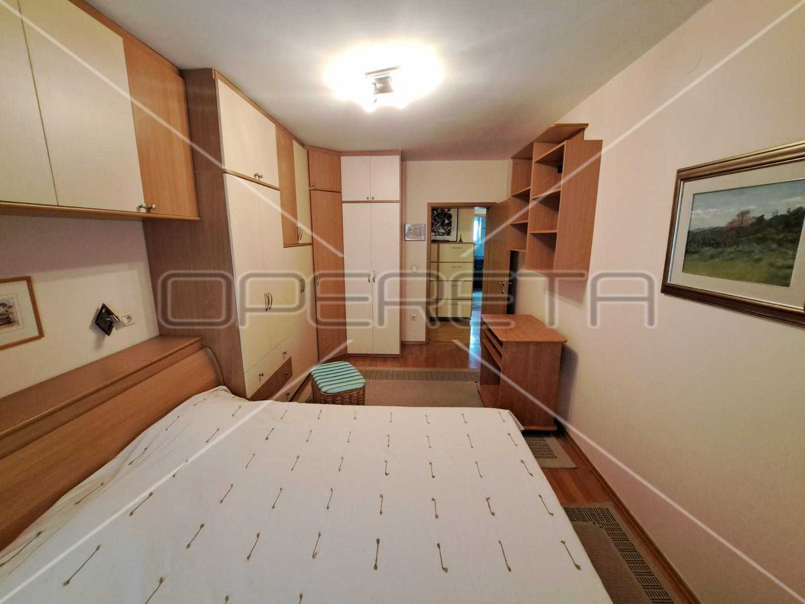 Condominium in Zagreb,  11534611