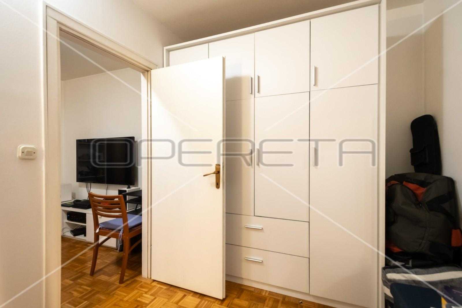 公寓 在 Zagreb,  11534639