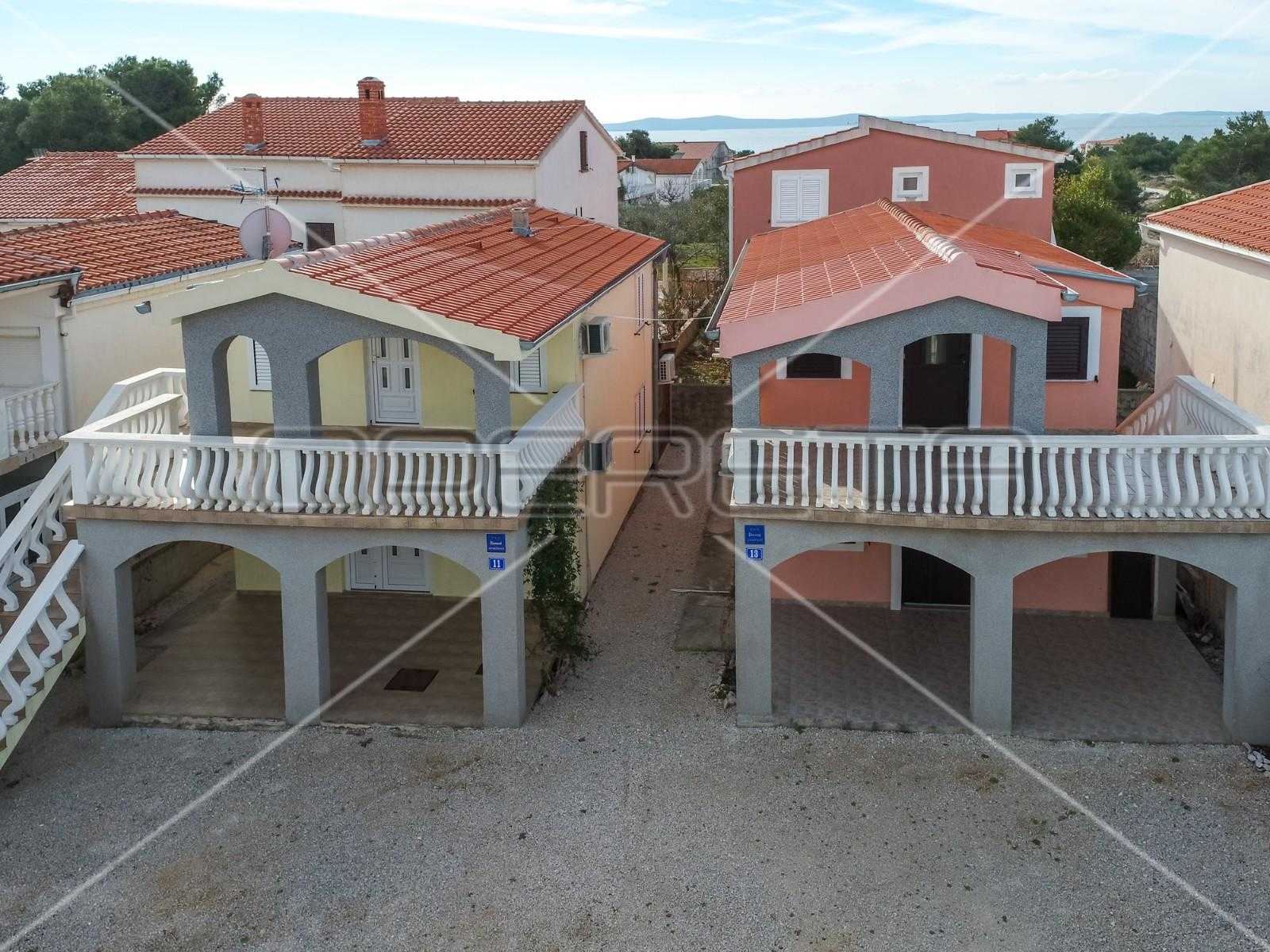 Hus i Pedinka, Zadarska Zupanija 11534686