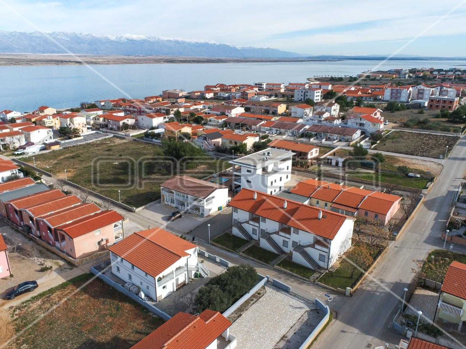 Dom w Vir, Zadarska županija 11534713