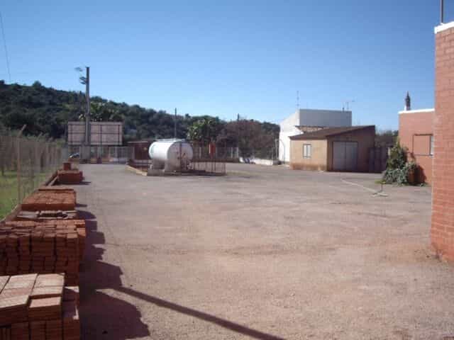 Industriell i Tavira, Faro 11534845