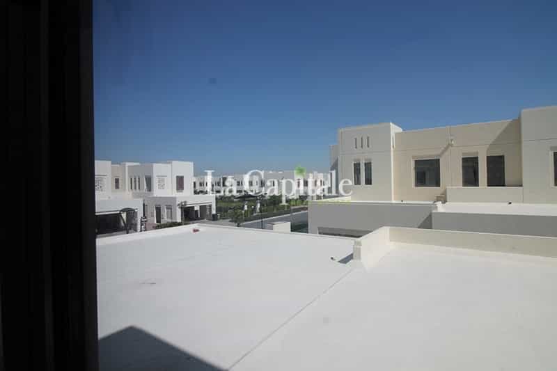 Будинок в `Ud al Bayda', Дубай 11536453