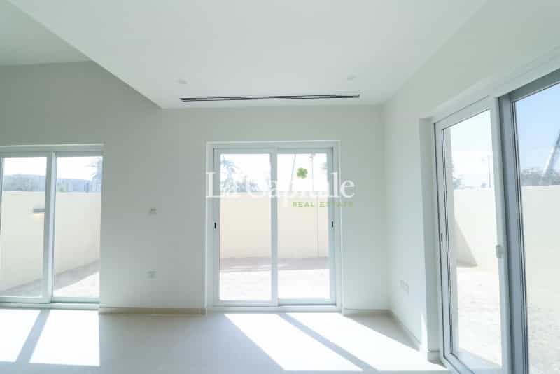 casa no Warisan, Dubai 11536461