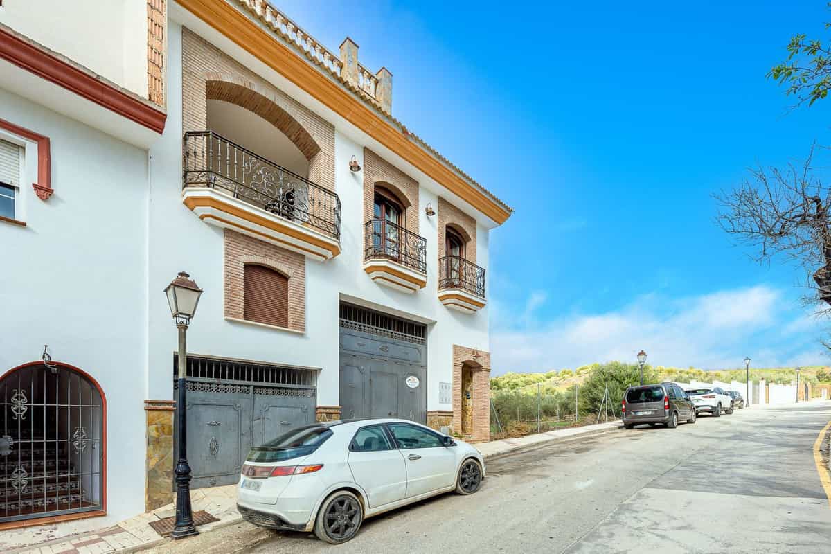 House in Guaro, Andalusia 11536473