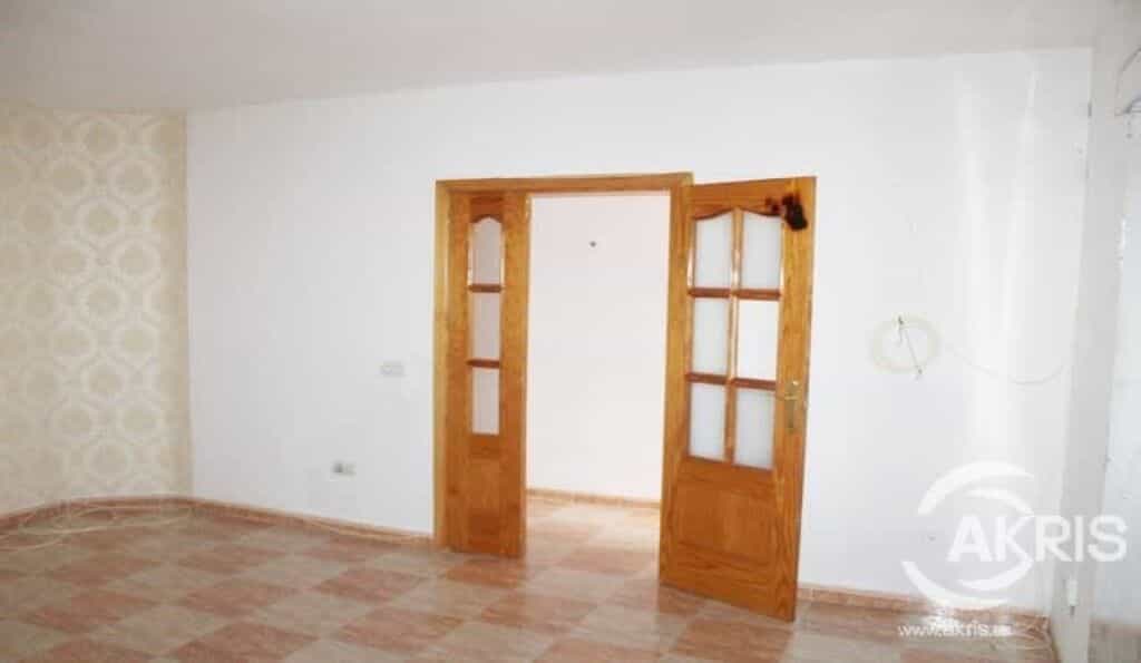 σπίτι σε Yunclillas, Castille-La Mancha 11536527
