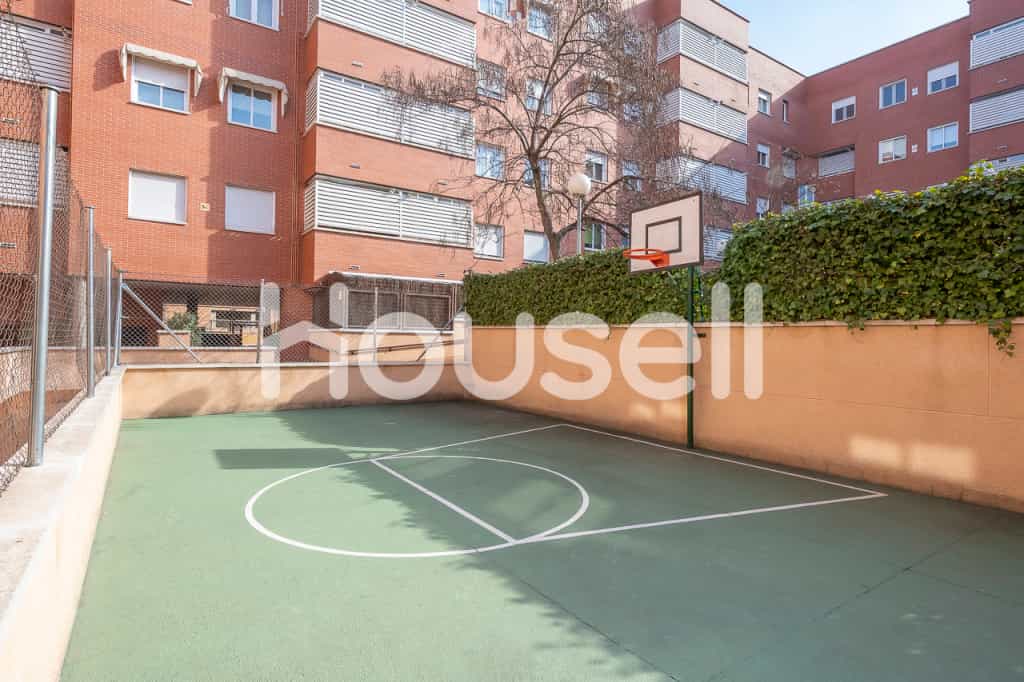 Condominium in Alcobendas, Comunidad de Madrid 11536546