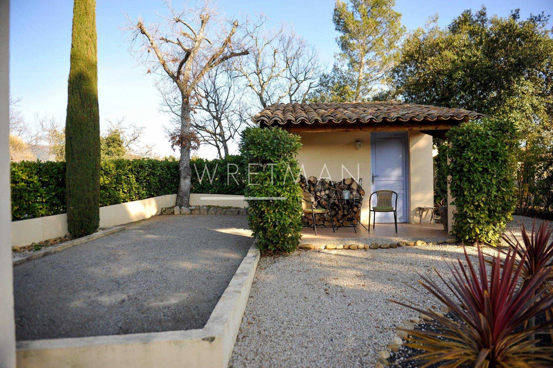 Huis in Saint-Marc, Provence-Alpes-Cote d'Azur 11536566