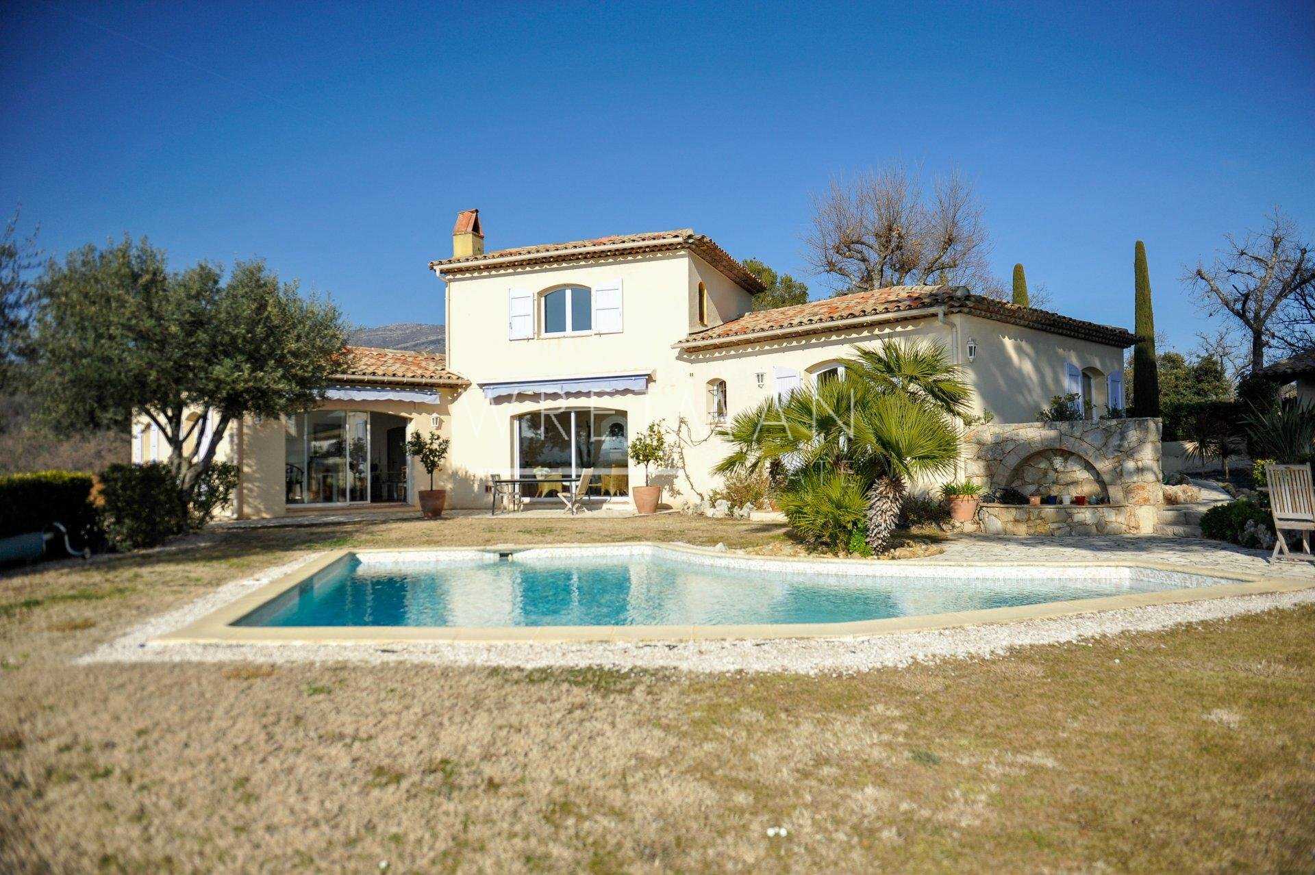 Huis in Sint-Marcus, Provence-Alpes-Côte d'Azur 11536566