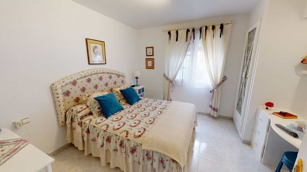 Будинок в Torrevieja, Valencian Community 11537026